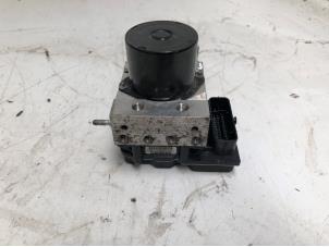 Gebruikte ABS Pomp Volkswagen Polo V (6R) 1.2 TDI 12V BlueMotion Prijs € 70,00 Margeregeling aangeboden door Autodemontage van der Iest