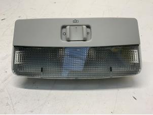 Gebruikte Binnenverlichting achter Skoda Octavia Combi (1Z5) 2.0 TDI PD 16V Prijs € 10,00 Margeregeling aangeboden door Autodemontage van der Iest