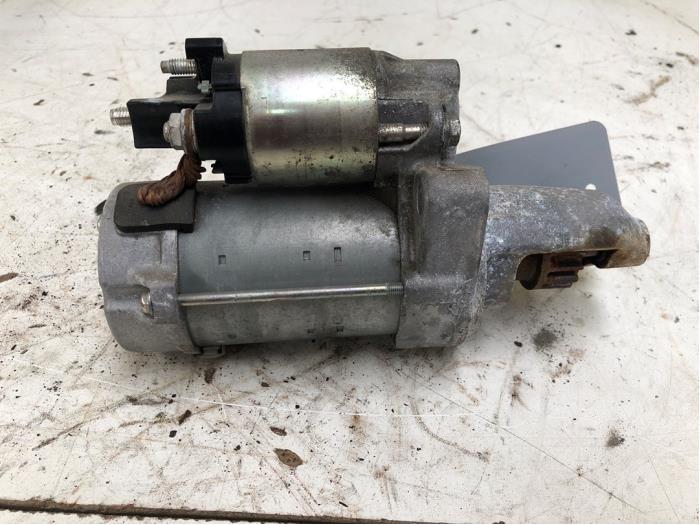 Gebruikte Startmotor Mercedes A (W176) 2.2 A-220 CDI 16V Prijs € 45,00 Margeregeling aangeboden door Autodemontage van der Iest