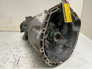 Gebruikte Versnellingsbak Mercedes C Combi (S202) 2.0 C180T 16V Prijs € 300,00 Margeregeling aangeboden door Autodemontage van der Iest