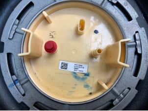 Gebruikte Tank element Pomp Mercedes E (W212) E-300 BlueTec Hybrid V6 24V Prijs € 100,05 Margeregeling aangeboden door Autodemontage van der Iest