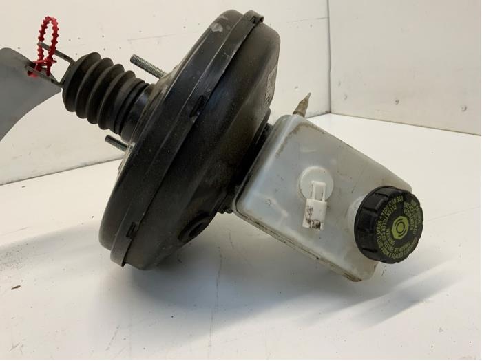 Gebruikte Rembol Mercedes B (W245) 1.7 B-180 16V Prijs € 47,50 Margeregeling aangeboden door Autodemontage van der Iest