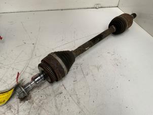 Gebruikte Aandrijfas links-achter Mercedes ML I (163) 3.2 320 V6 18V Prijs € 45,00 Margeregeling aangeboden door Autodemontage van der Iest