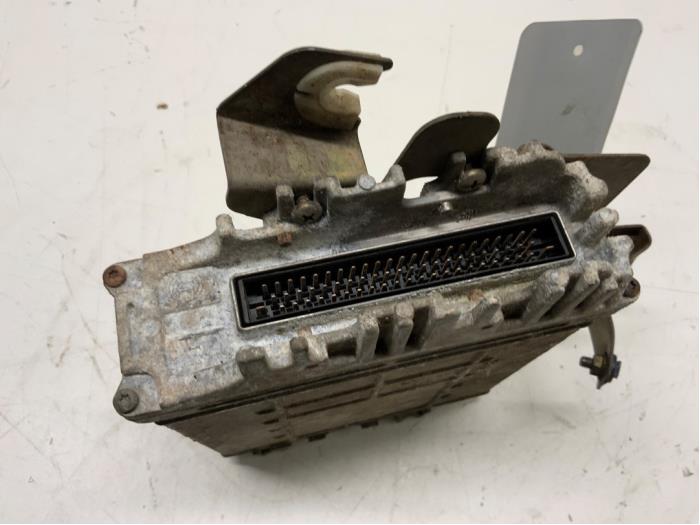 Gebruikte Computer Motormanagement Volkswagen Polo III Classic (6KV2) 1.9 SDI Prijs € 45,00 Margeregeling aangeboden door Autodemontage van der Iest