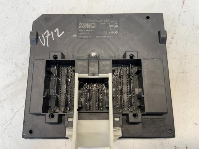 Computer Body Control van een Volkswagen Golf VII (AUA) 1.6 TDI 16V 2013
