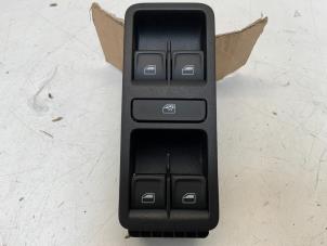 Gebruikte Schakelblok ruiten Volkswagen Polo V (6R) 1.0 TSI 12V BlueMotion Prijs € 35,00 Margeregeling aangeboden door Autodemontage van der Iest