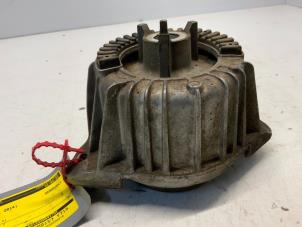 Gebruikte Motorsteun Mercedes E (W212) E-220 CDI 16V BlueEfficiency,BlueTEC Prijs € 20,00 Margeregeling aangeboden door Autodemontage van der Iest