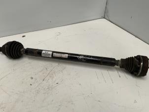 Gebruikte Steekas rechts-voor Volkswagen Golf VI (5K1) 1.4 TSI 122 16V Prijs € 49,99 Margeregeling aangeboden door Autodemontage van der Iest