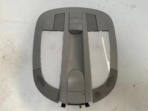 Gebruikte Binnenverlichting voor Mercedes ML II (164/4JG) 3.0 ML-280 CDI 4-Matic V6 24V Prijs € 70,00 Margeregeling aangeboden door Autodemontage van der Iest