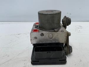 Gebruikte ABS Pomp Volkswagen Up! (121) 1.0 12V 75 Prijs € 100,00 Margeregeling aangeboden door Autodemontage van der Iest