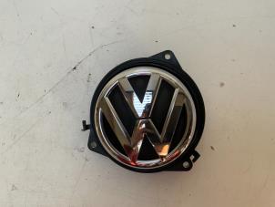 Gebruikte Achterklep Handgreep Volkswagen Polo V (6R) 1.2 12V Prijs € 15,00 Margeregeling aangeboden door Autodemontage van der Iest