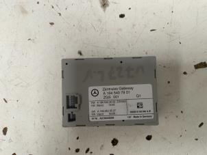 Gebruikte Deur module Mercedes ML II (164/4JG) 3.0 ML-280 CDI 4-Matic V6 24V Prijs € 44,99 Margeregeling aangeboden door Autodemontage van der Iest