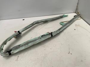 Gebruikte Airbag hemel links Mercedes ML II (164/4JG) 3.0 ML-280 CDI 4-Matic V6 24V Prijs € 59,99 Margeregeling aangeboden door Autodemontage van der Iest