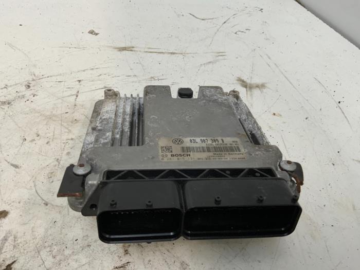 Gebruikte Computer Motormanagement Volkswagen Passat Variant (3C5) 2.0 TDI 16V Bluemotion Prijs € 124,99 Margeregeling aangeboden door Autodemontage van der Iest
