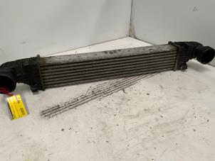 Gebruikte Intercooler Mercedes CLS (C219) 320 CDI 24V Prijs € 39,99 Margeregeling aangeboden door Autodemontage van der Iest