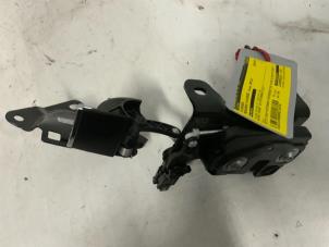 Gebruikte Diversen Mercedes E Estate (S212) E-220 CDI 16V BlueEfficiency Prijs € 24,99 Margeregeling aangeboden door Autodemontage van der Iest