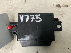 Gebruikte PDC Module Ford Fiesta 6 (JA8) 1.25 16V Prijs € 39,99 Margeregeling aangeboden door Autodemontage van der Iest