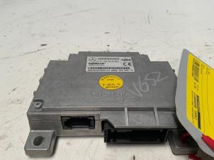 Gebruikte Module Telefoon Mercedes E (W211) 3.2 E-320 CDI 24V Prijs € 20,00 Margeregeling aangeboden door Autodemontage van der Iest