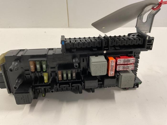 Gebruikte Bodycontrol Module Mercedes E (W212) E-350 CDI V6 24V BlueEfficiency Prijs € 80,00 Margeregeling aangeboden door Autodemontage van der Iest