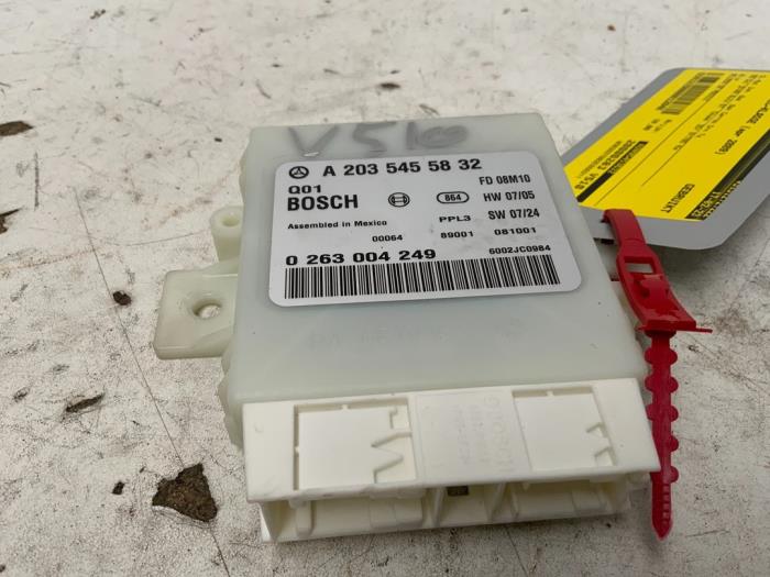 Gebruikte Module PDC Mercedes CLC (C203) 2.2 220 CDI 16V Prijs € 10,00 Margeregeling aangeboden door Autodemontage van der Iest