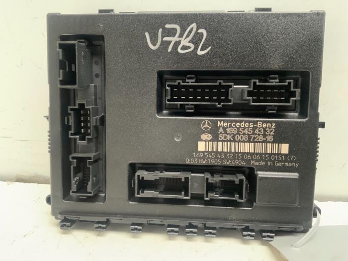Gebruikte Module Bodycontrol Mercedes A (W169) 1.5 A-150 5-Drs. Prijs € 15,00 Margeregeling aangeboden door Autodemontage van der Iest
