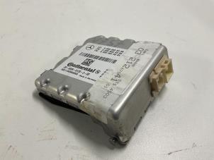 Gebruikte Camera module Mercedes E Estate (S212) E-200 CDI 16V BlueEfficiency,BlueTEC Prijs € 69,99 Margeregeling aangeboden door Autodemontage van der Iest