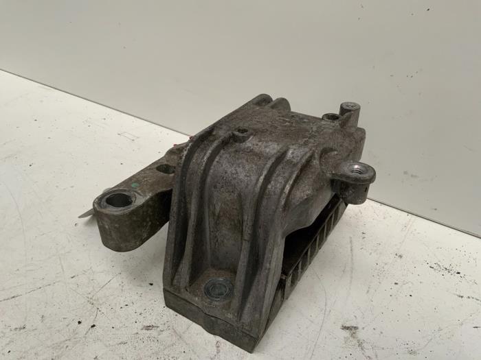 Gebruikte Motorrubber Seat Leon (1P1) 1.9 TDI 105 Prijs € 15,00 Margeregeling aangeboden door Autodemontage van der Iest