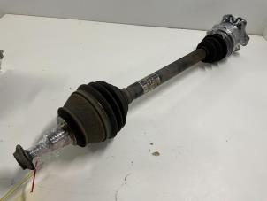 Gebruikte Cardanas links-voor (VWA) Audi A6 Avant Quattro (C6) 3.0 TDI V6 24V Prijs € 48,50 Margeregeling aangeboden door Autodemontage van der Iest