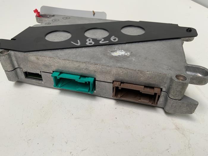 Computer Diversen van een Mercedes-Benz S (W220) 5.8 S-600L V12 36V 2000