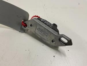 Gebruikte Snelheid Sensor Audi A6 Avant Quattro (C6) 3.0 TDI V6 24V Prijs € 19,99 Margeregeling aangeboden door Autodemontage van der Iest