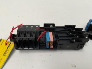 Gebruikte Zekeringkast Mercedes E Combi (S211) 2.2 E-220 CDI 16V Prijs € 17,50 Margeregeling aangeboden door Autodemontage van der Iest