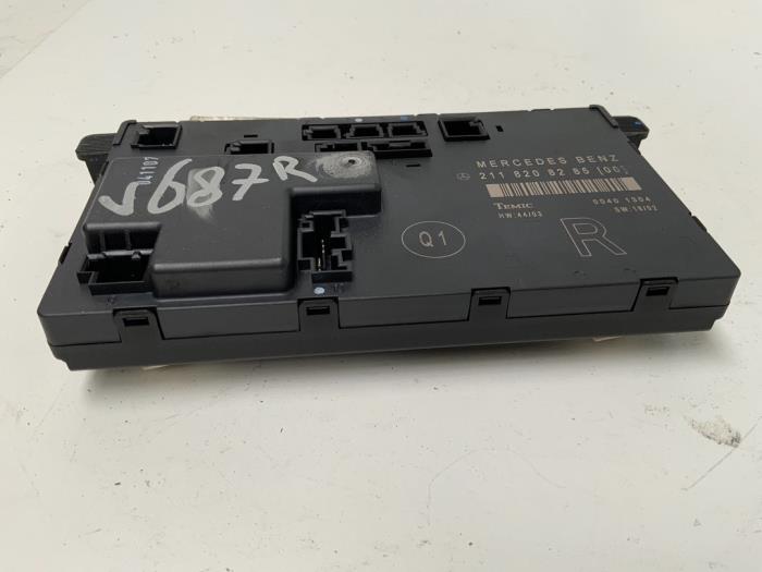 Computer Body Control van een Mercedes-Benz E Combi (S211) 2.2 E-220 CDI 16V 2005