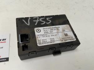Gebruikte Gateway module Mercedes E (W211) 3.2 E-320 CDI 24V Prijs € 20,00 Margeregeling aangeboden door Autodemontage van der Iest