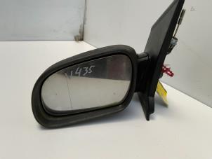 Gebruikte Spiegel Buiten links Volkswagen Fox (5Z) 1.2 Prijs € 20,00 Margeregeling aangeboden door Autodemontage van der Iest