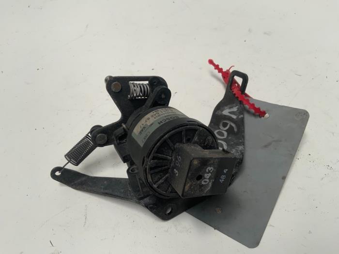 Gebruikte Gaspedaalpositie Sensor Mercedes SLK (R170) 2.3 230 K 16V Prijs € 75,00 Margeregeling aangeboden door Autodemontage van der Iest