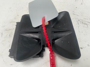 Gebruikte Alarm sensor BMW 5 serie (E60) 530i 24V Prijs € 35,00 Margeregeling aangeboden door Autodemontage van der Iest