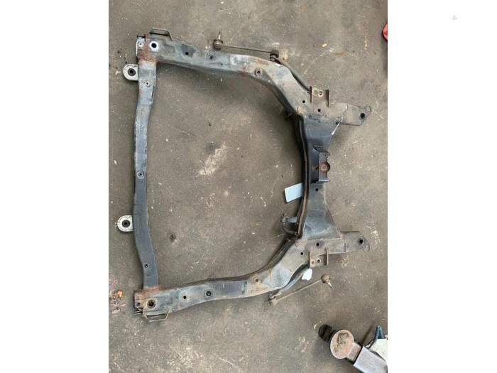 Gebruikte Subframe Chevrolet Spark (M300) 1.0 16V Bifuel Prijs € 60,00 Margeregeling aangeboden door Autodemontage van der Iest