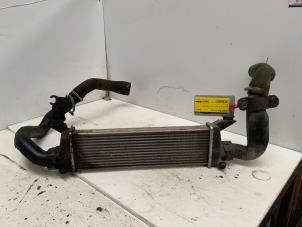 Gebruikte Intercooler Mercedes Vaneo (W414) 1.7 CDI 16V Prijs € 75,00 Margeregeling aangeboden door Autodemontage van der Iest