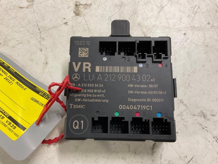 Gebruikte Module Centrale Deurvergrendeling Mercedes E (W212) E-300 V6 24V BlueEFFICIENCY 4-Matic Prijs € 17,50 Margeregeling aangeboden door Autodemontage van der Iest