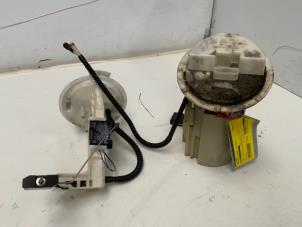 Gebruikte Dieselpomp Mercedes C Estate (S204) 2.2 C-200 CDI 16V . Prijs € 125,00 Margeregeling aangeboden door Autodemontage van der Iest