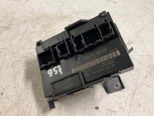 Gebruikte Module Bodycontrol Volkswagen Caddy III (2KA,2KH,2CA,2CH) 2.0 SDI Prijs € 12,50 Margeregeling aangeboden door Autodemontage van der Iest