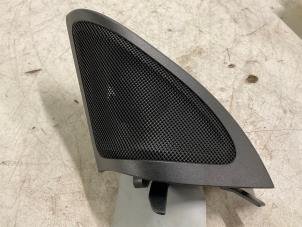 Gebruikte Luidspreker Mercedes GLA (156.9) 1.6 180 16V Prijs € 19,99 Margeregeling aangeboden door Autodemontage van der Iest