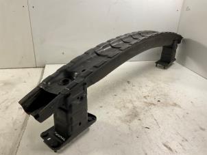 Gebruikte Bumperframe achter Mercedes GLA (156.9) 1.6 180 16V Prijs € 44,99 Margeregeling aangeboden door Autodemontage van der Iest