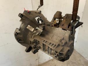 Gebruikte Versnellingsbak Ford Transit 2.0 TDCi 16V Tourneo Prijs € 275,00 Margeregeling aangeboden door Autodemontage van der Iest