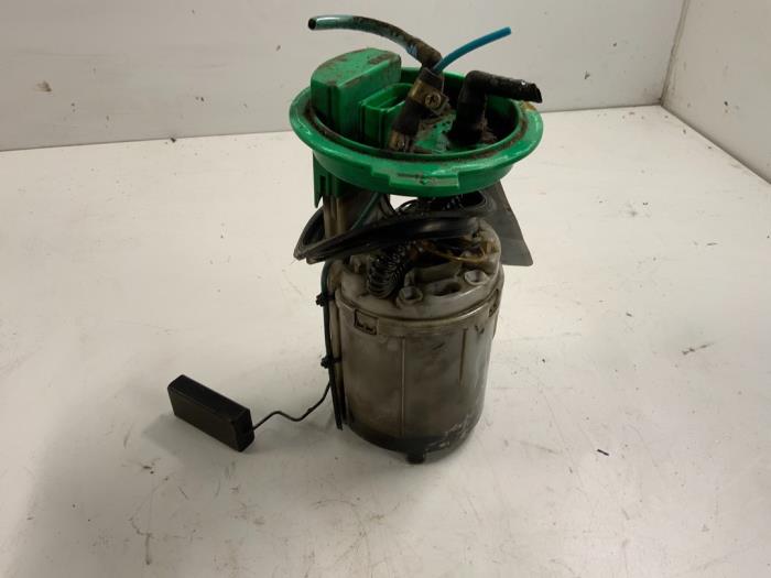 Gebruikte Tank element Pomp Audi A3 (8P1) 2.0 16V FSI Prijs € 79,99 Margeregeling aangeboden door Autodemontage van der Iest