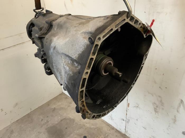 Gebruikte Versnellingsbak Mercedes C Combi (S203) 2.2 C-200 CDI 16V Prijs € 185,00 Margeregeling aangeboden door Autodemontage van der Iest