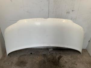 Gebruikte Motorkap Volkswagen Transporter T5 1.9 TDi Prijs € 100,00 Margeregeling aangeboden door Autodemontage van der Iest