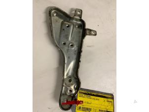 Gebruikte Steun (diversen) Mercedes E Estate (S212) E-200 CDI 16V BlueEfficiency,BlueTEC Prijs € 14,99 Margeregeling aangeboden door Autodemontage van der Iest