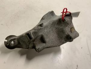 Gebruikte Motorsteun Mercedes E Estate (S212) E-200 CDI 16V BlueEfficiency,BlueTEC Prijs € 14,99 Margeregeling aangeboden door Autodemontage van der Iest