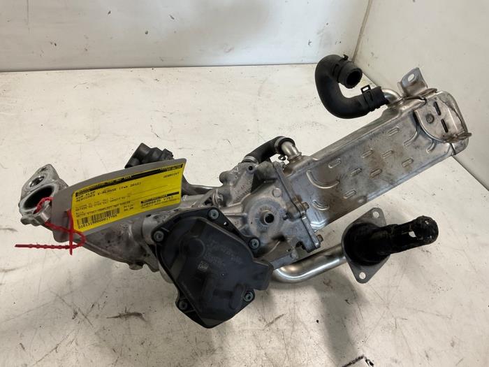 Gebruikte Uitlaat gasklep (EGR) Mercedes E Estate (S212) E-200 CDI 16V BlueEfficiency,BlueTEC Prijs € 94,99 Margeregeling aangeboden door Autodemontage van der Iest